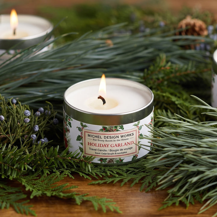 Michel Design - Holiday Garland Travel Candle