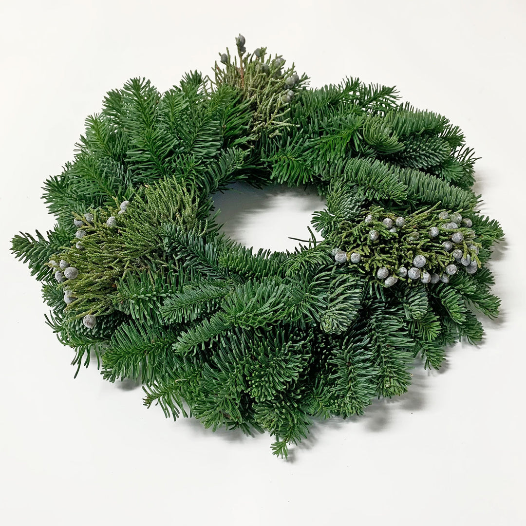 Evergreen Candle Ring 8"