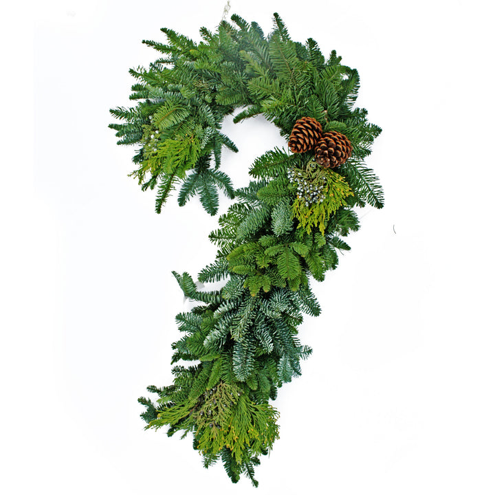 Candycane Wreath Evergreen Mix 25"